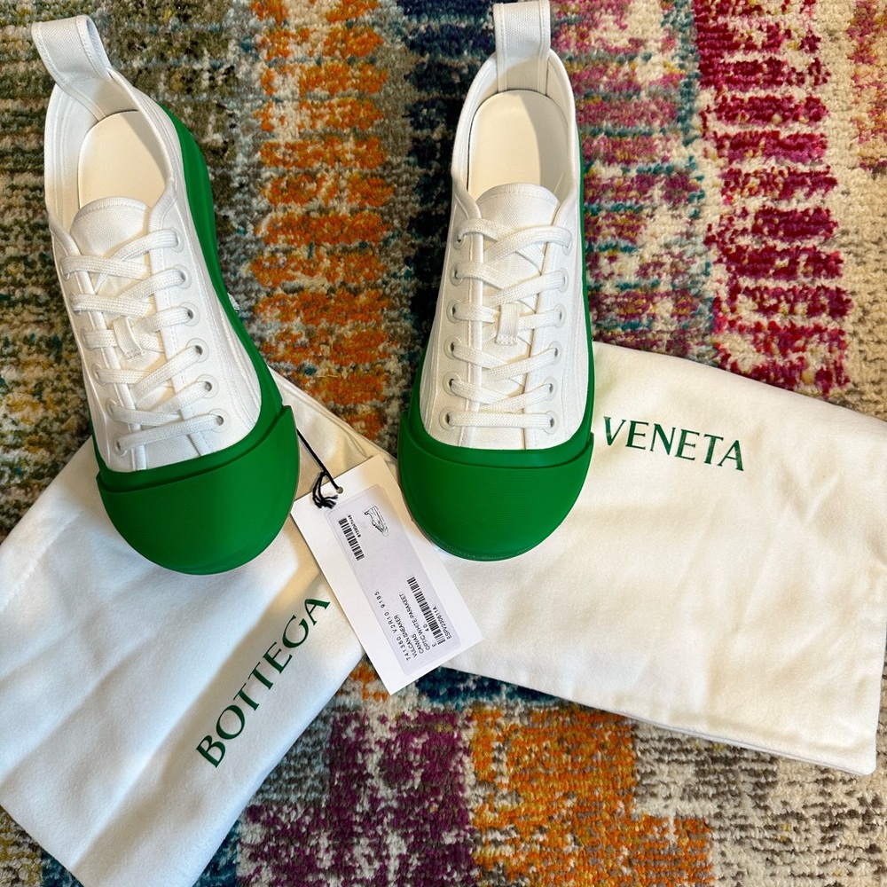 Bottega Veneta Green and White Sneakers